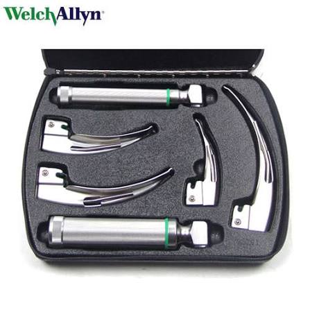 Welch Allyn 65122 Macintosh and Miller 2.5V Halogen HPX Fiber-Optic Laryngoscope Set